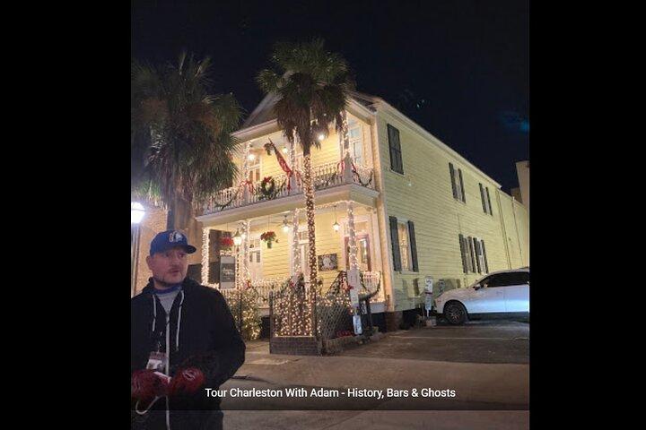Charleston Dark History & Ghost Tour met Adam