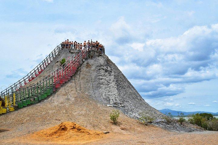 Full Day Tour to Totumo Volcano + Beach + Pool