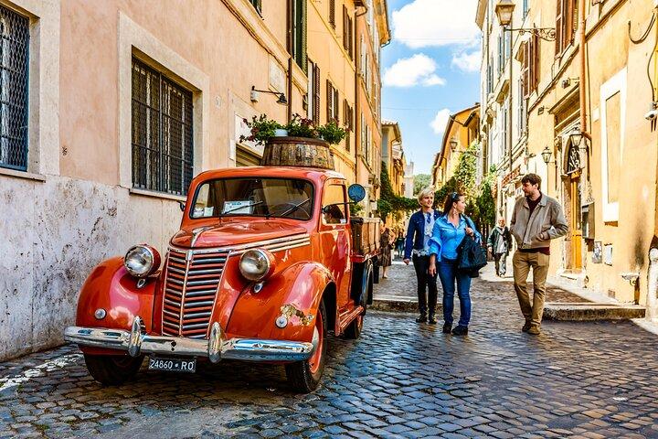 Rome Private Intro Tour: Custom & Flexible with a Local Guide
