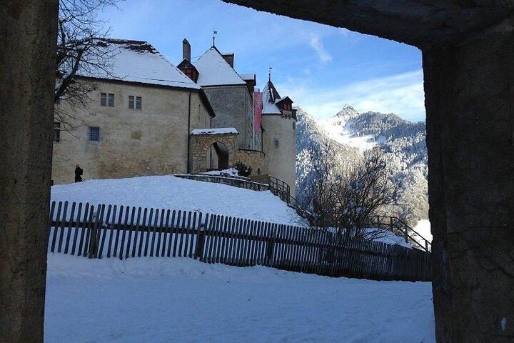 Excursion privée à Gruyères avec la visite d'une fromagerie et d'une chocolaterie au départ de Montreux