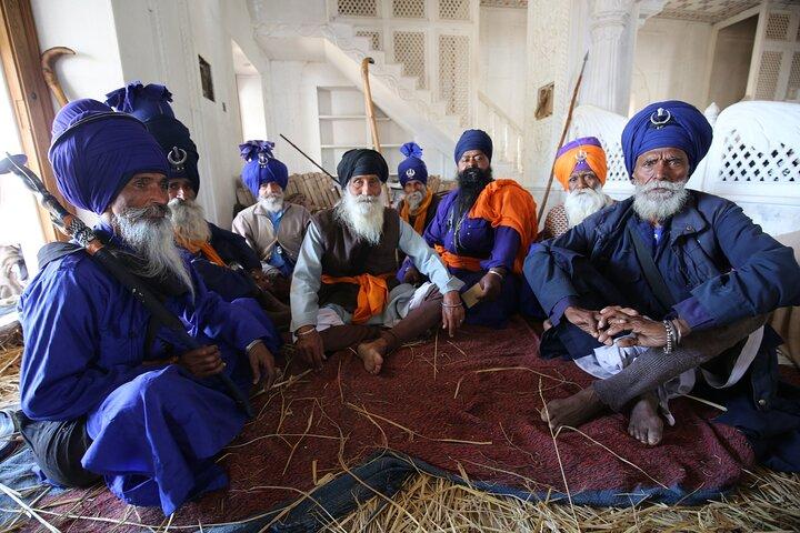 Viaggio divino: escursione da Amritsar ad Anandpur Sahib Gurudwara