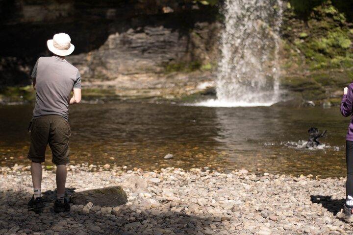 Caminata guiada privada: ¡Las ocho cascadas de Brecon Beacons!
