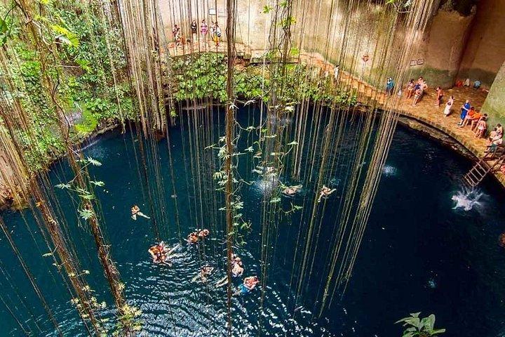 サンタ バーバラのセノーテへの 1 日ツアー