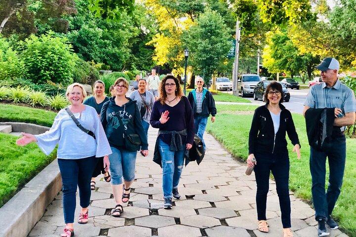 Old Louisville Walking Tour Aanbevolen door The New York Times! @ 4th en Ormsby
