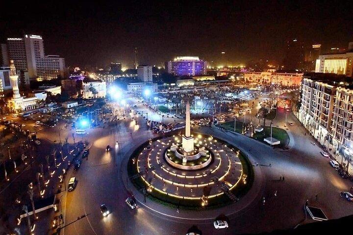 Visite de la place Tahrir et de la tour du Caire