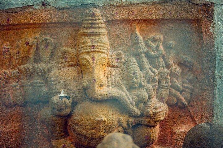 ハイデラバードからマリカルジュナ寺院への2日旅行