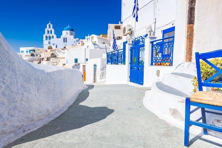 Excursão para grupos pequenos de 9 jardas de dia inteiro em Santorini
