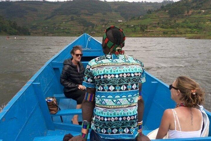 3 dages gorilla-vandring Bwindi og Bunyonyi-safari