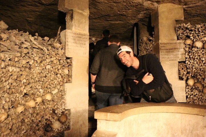 Tour delle catacombe di Parigi con aree riservate
