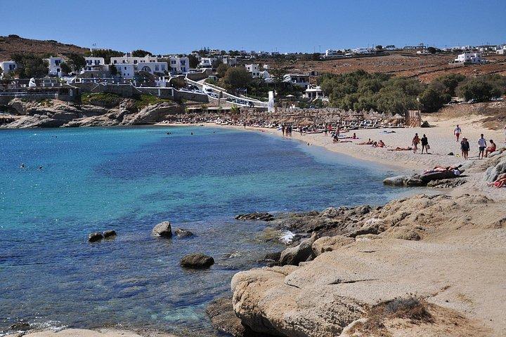 プライベートクルーズ：PAROS – DRAGONISI-ミコノス島の南海岸-ミコノス島