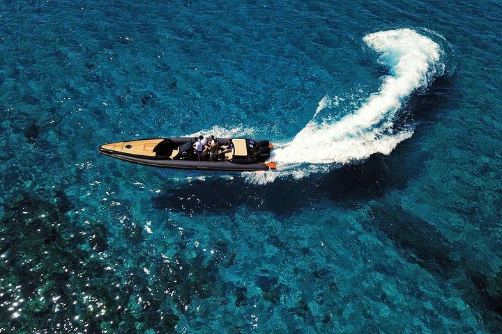 プライベートクルーズ：ミコノス島 – コウフォニシア – シノーサ – イラクリア