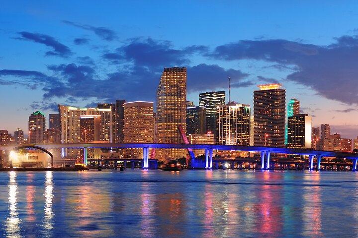 Traslado privado del aeropuerto de Miami a Miami Beach