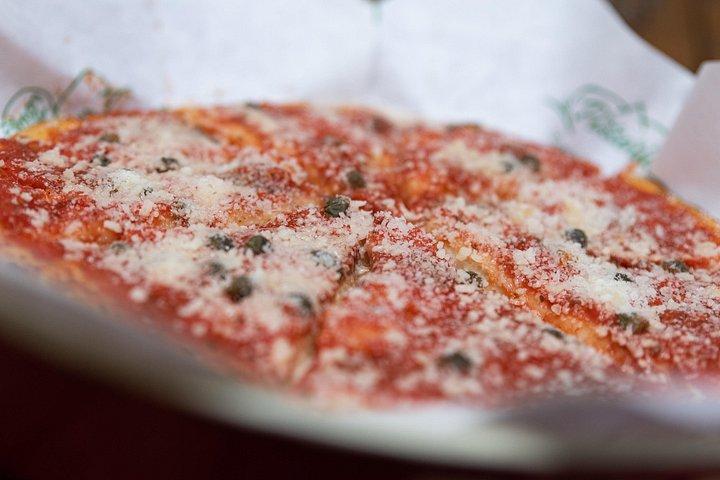 小グループまたはプライベート向けのフードテイスティング付きのピサ観光と軽食ツアー