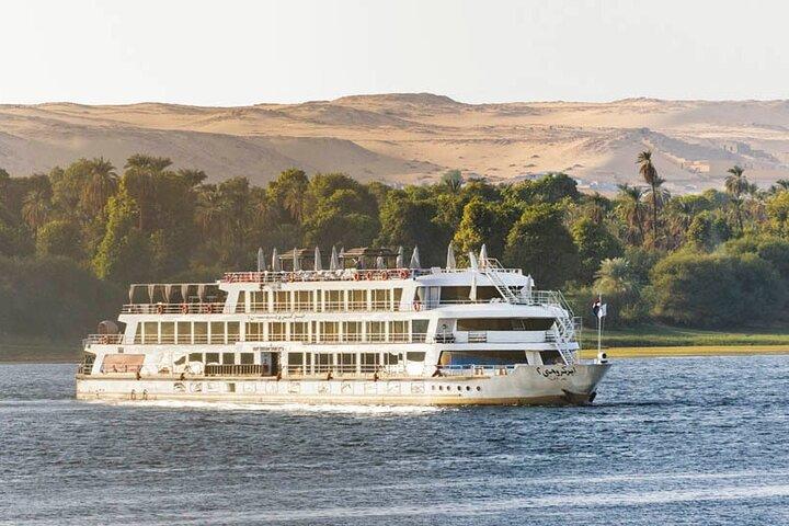 4-daagse Nijlcruise vanuit Luxor, Edfu, Kom Ombo en Aswan Privérondleidingen