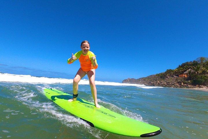 Surf lessons in Puerto Vallarta and Nayarit