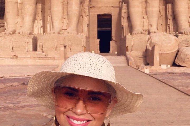 アスワンからアブシンプルテンプルへの終日共有旅行