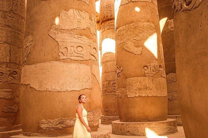 Explore Egypt 8 Days Include Bob Marley Guesthouse Accommodation.