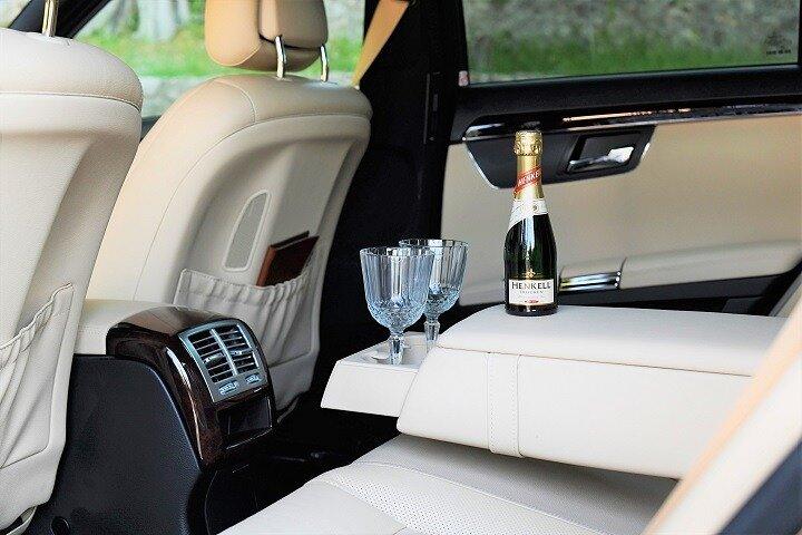 Luchthaventransfer Tivat / Porto Montenegro naar Budva / Sveti Stefan
