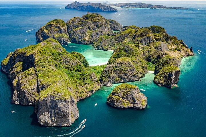 夜明けにマヤ湾を発見: ファイファイの群衆を避ける
