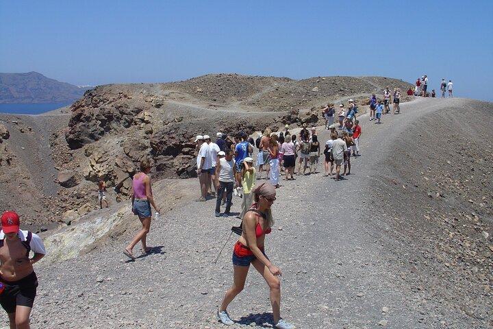 Santorin - Vulkan und heiße Quellen Bootsfahrt mit Bustransfer