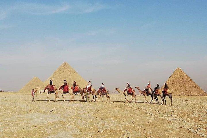 Pyramiderna i Giza och Sfinxen