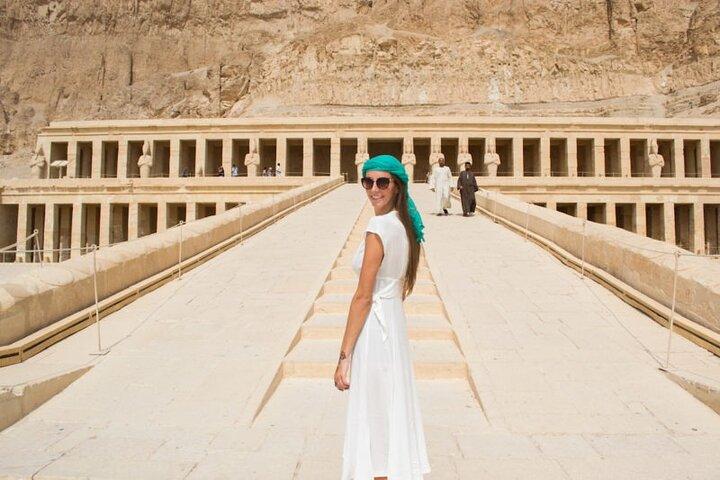 Luxor private-Half day Hatshepsut temple ,Valley King ,Colossal Memnon & Lunch