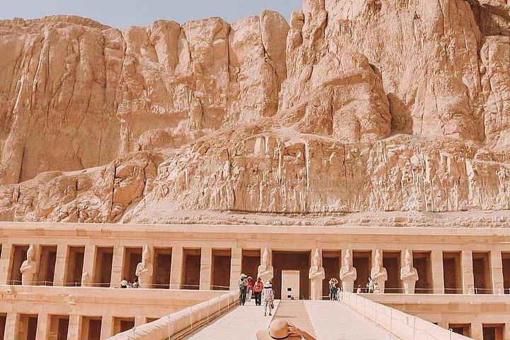ルクソールの王妃ハトシェプット寺院のプライベート半日ウェストバンクバレー