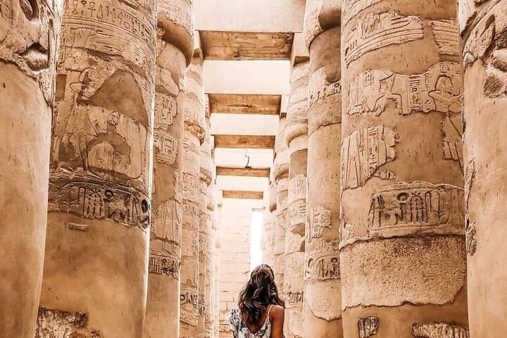 Luxor Layover guided trip East and West banks from luxor Airport