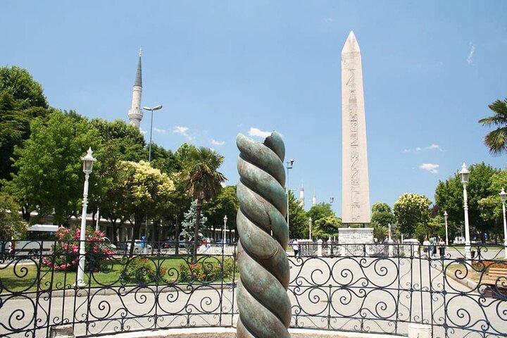 Full-Day Istanbul Tour Luxury VİP Car With Driver