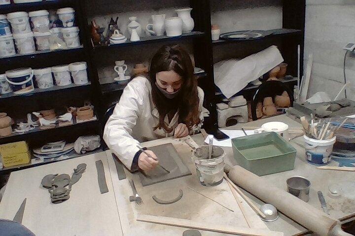 Ceramic Lesson for Small Groups in Vietri sul Mare