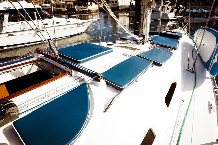 Private Sailboat tour in Cabo San Lucas with Papillon Yachts