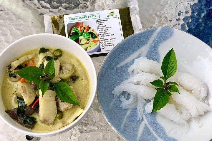 プライベート バーチャル タイ料理教室