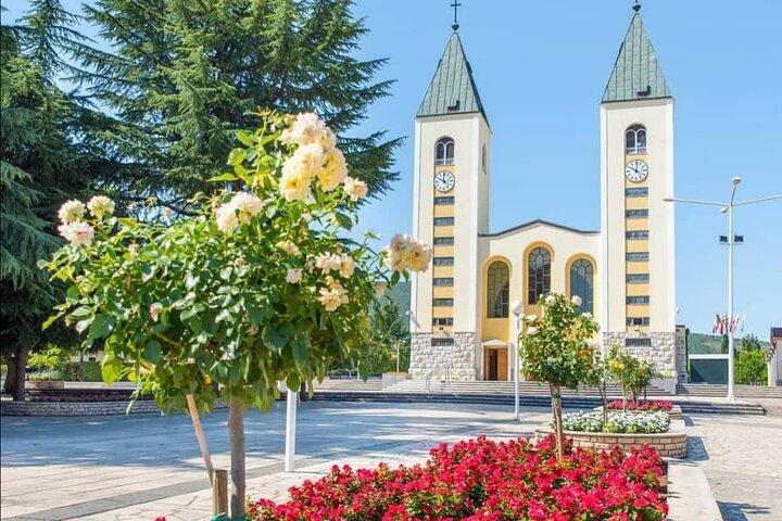 Dubrovnik to Medjugorje private transfer