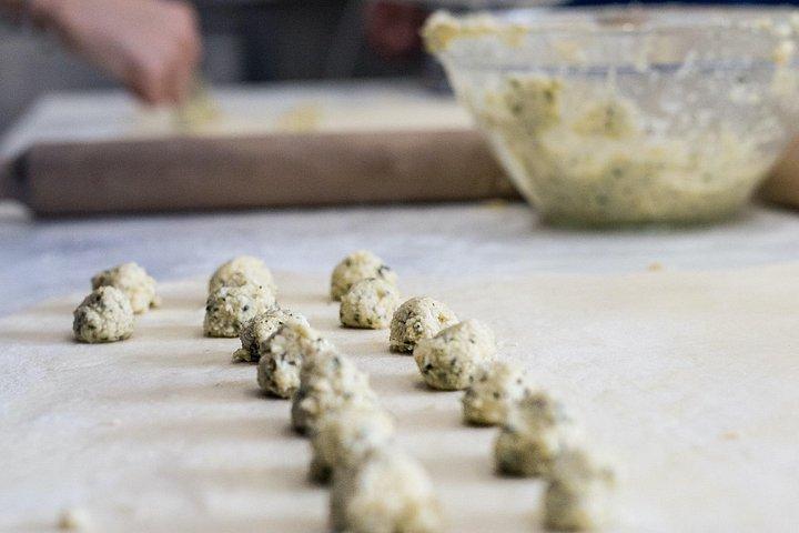 カプリでの家庭料理教室とワインペアリング