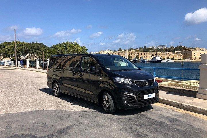 Transferência privada do aeroporto de Luqa em Malta