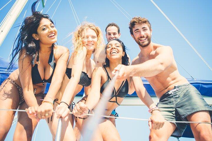 Expérience de navigation privée d'une journée à Nikiti
