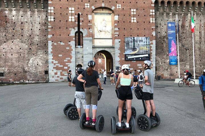 CSTRents - Visite autorisée du Milano Segway PT
