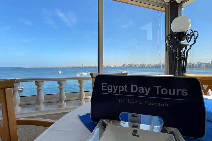 Excursion privée d'une journée à Alexandrie au départ du Caire avec un égyptologue