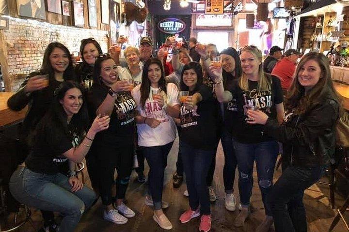 All-Inclusive Nighttime Pub Crawl