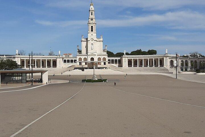 平和の庭エデン公園、グルタス、ファティマ、バタリャ、ナザレ、オビドス