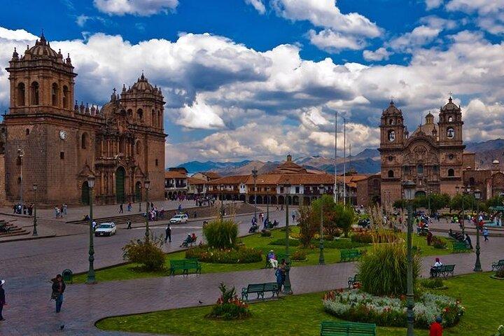 Dall'aeroporto di Cusco all'hotel Transfer : Riconsegna veloce e affidabile