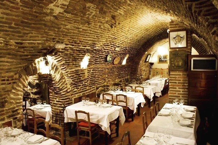 Ruta Privada: Las Tabernas Centenarias de Madrid (con tapas)