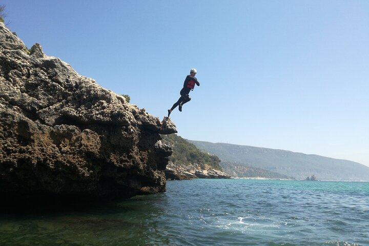 Premium All Inclusive Kayak & Coasteering & Snorkeling Giornata intera