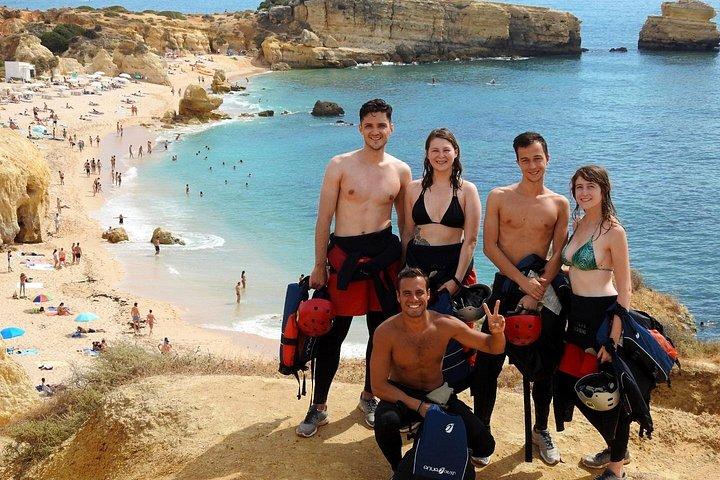 CLIFF JUMPING Tour - Coasteering in Albufeira