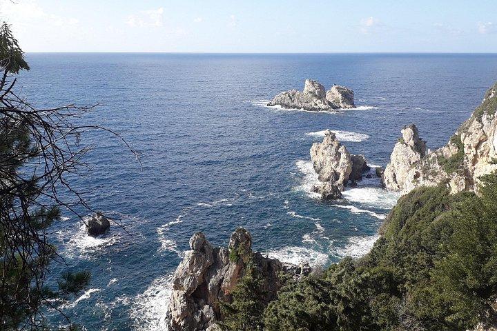 コルフ島プライベートツアー（パレオカストリツァ、ラコーンズ＆オリーブオイルテイスティング）
