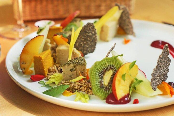 1-Hour Private Cheese and Wine Tasting in Sofia
