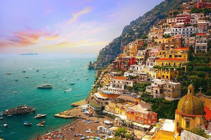 Full-Day Private Tour of Positano, Sorrento and Pompeii from Naples
