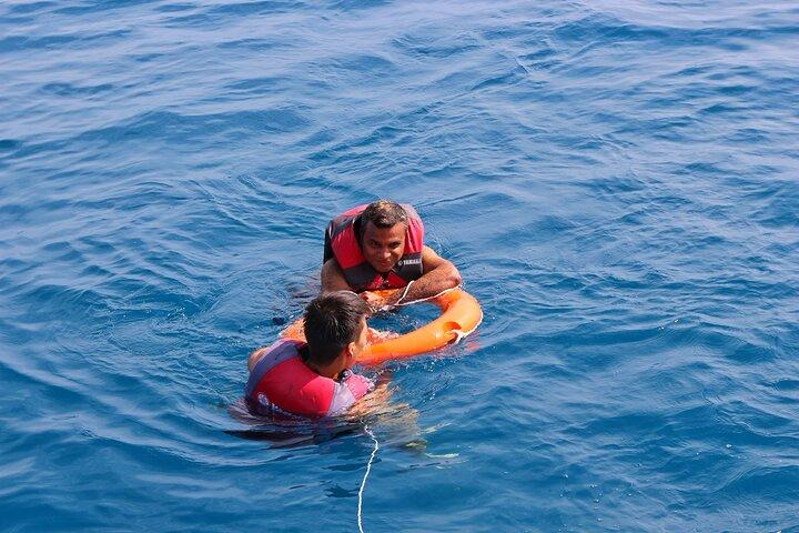 1日で巨大で息をのむようなイシク・クル湖