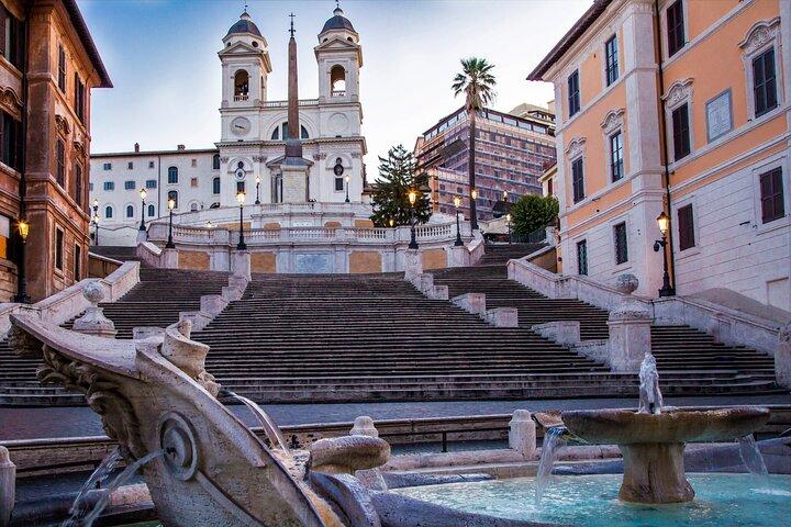 Enchanting Rome at Night Private Walking Tour