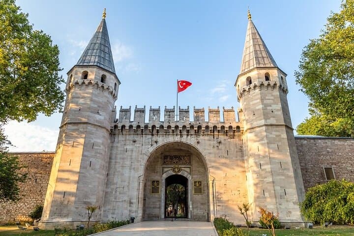 VIP Istanbul-Topkapi Palace Hagia Sophia Blue Mosque GrandBazaar